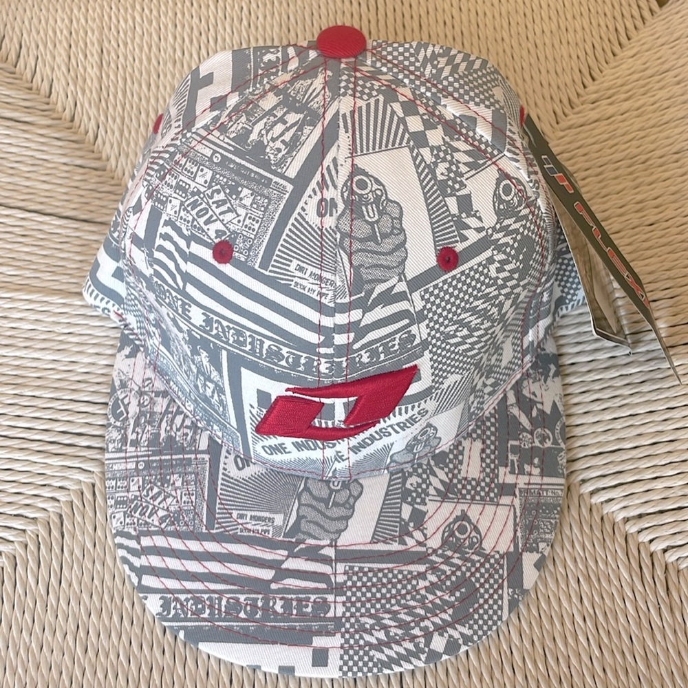 One Industries Flex Fit Baseball Hat men’s size S/Med NWT